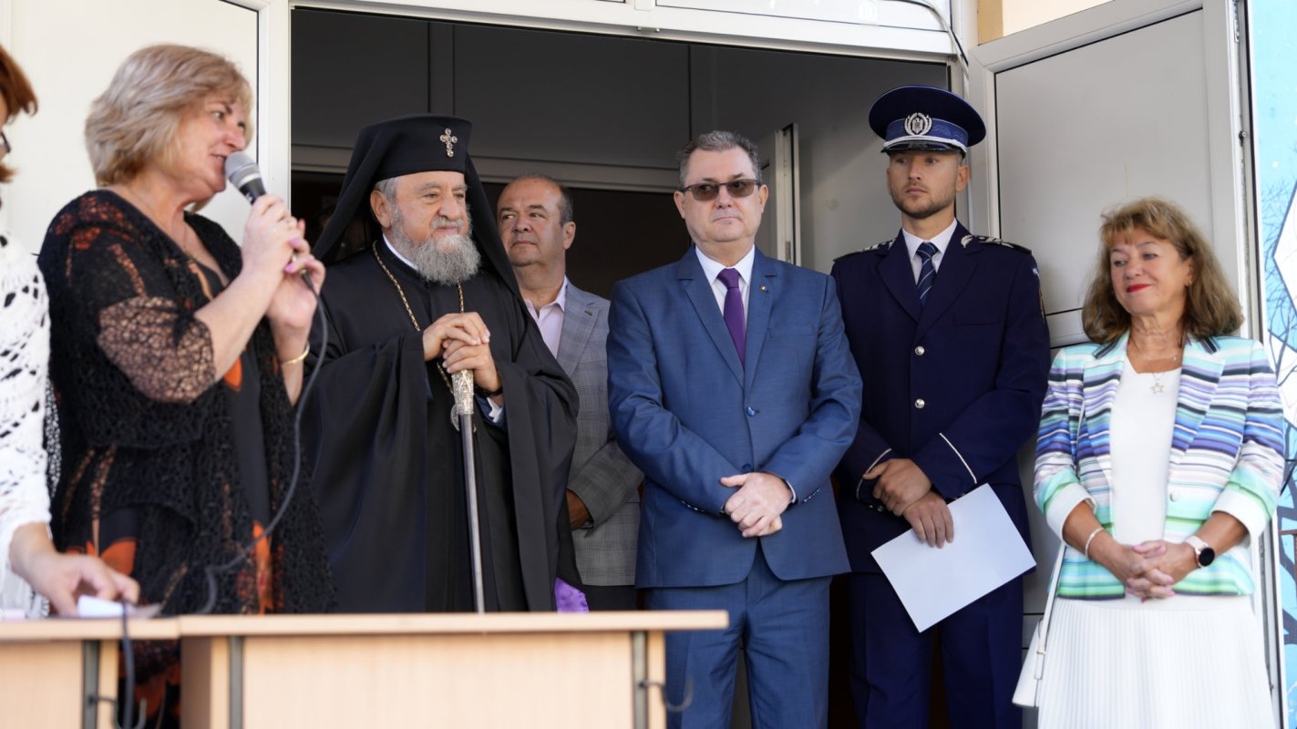 Binecuvântare la început de an școlar pentru elevii din Sibiu 267870