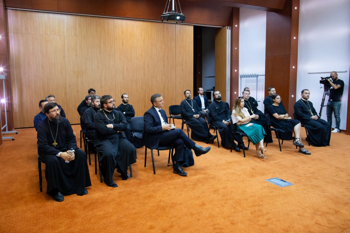 Întâlnirea preoților implicați în proiectul Eco-inițiative 267966