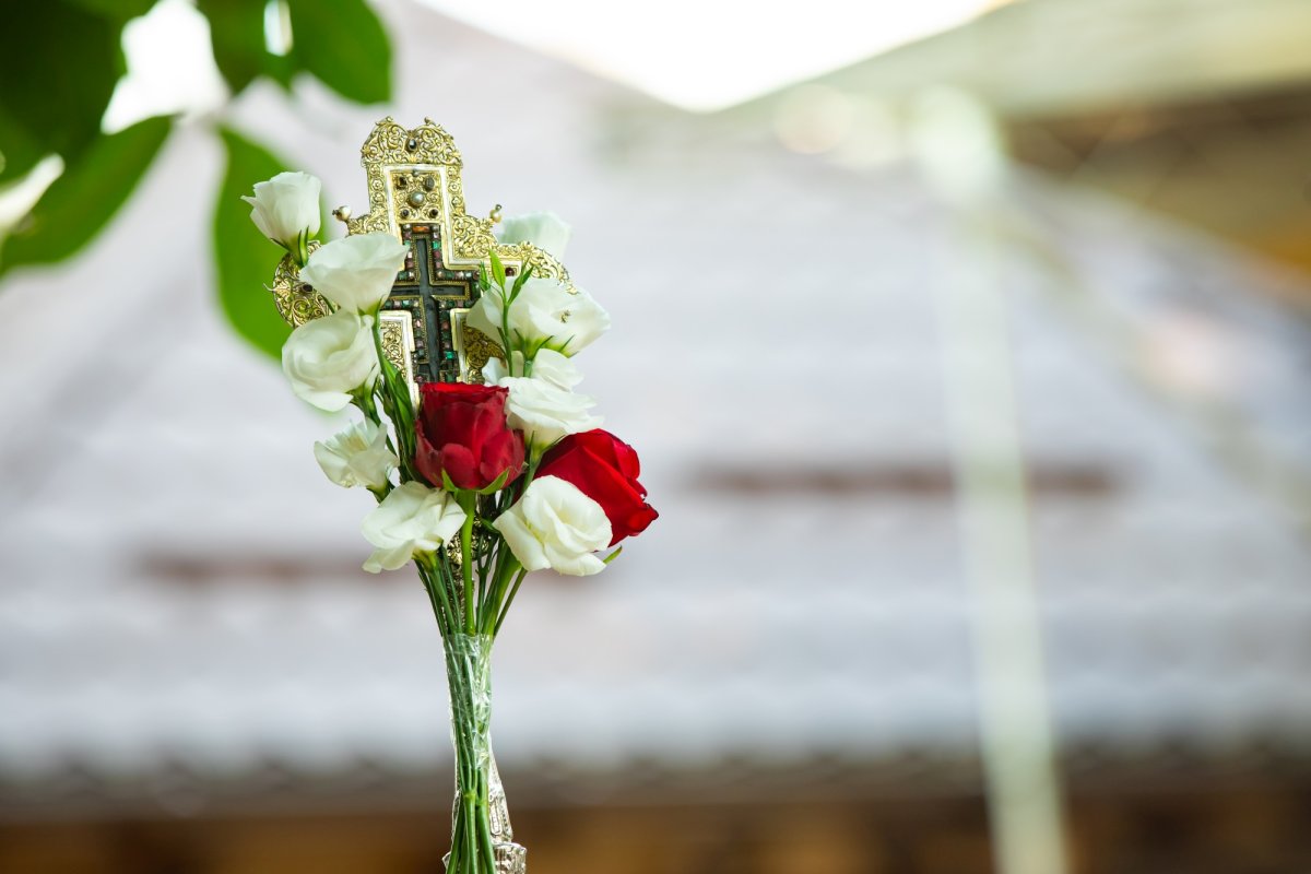 Cinstire deosebită adusă Sfintei Cruci în Capitală 268227