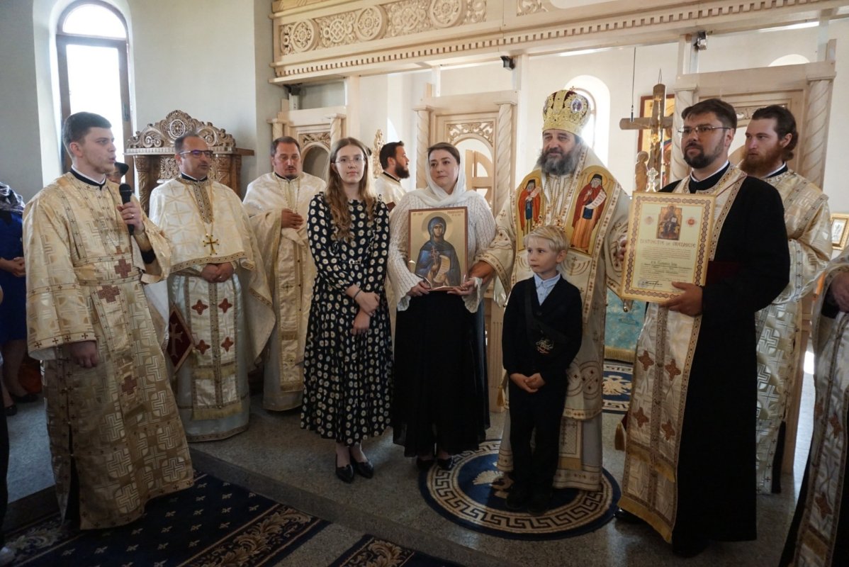 Zi de sărbătoare în parohia ieșeană Rediu-Sticlăria 268108