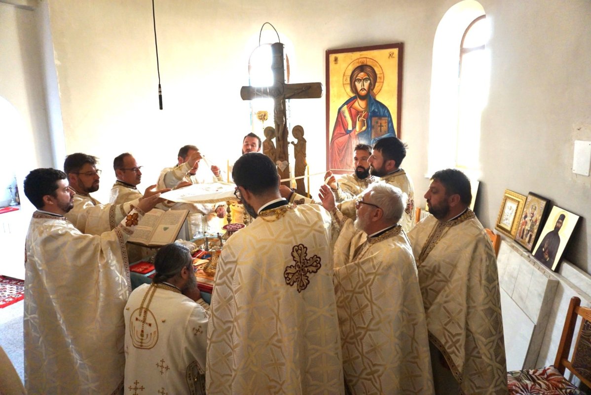 Zi de sărbătoare în parohia ieșeană Rediu-Sticlăria 268109