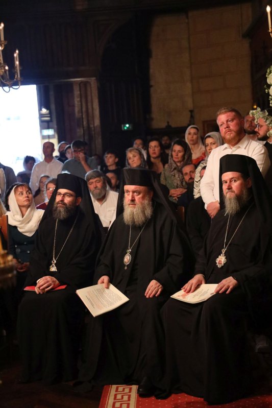 Hirotonia noului Episcop-vicar al Arhiepiscopiei Ortodoxe Române a Europei Occidentale 268443
