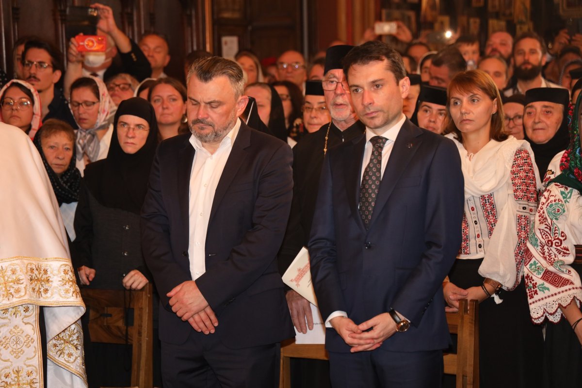 Hirotonia noului Episcop-vicar al Arhiepiscopiei Ortodoxe Române a Europei Occidentale 268465