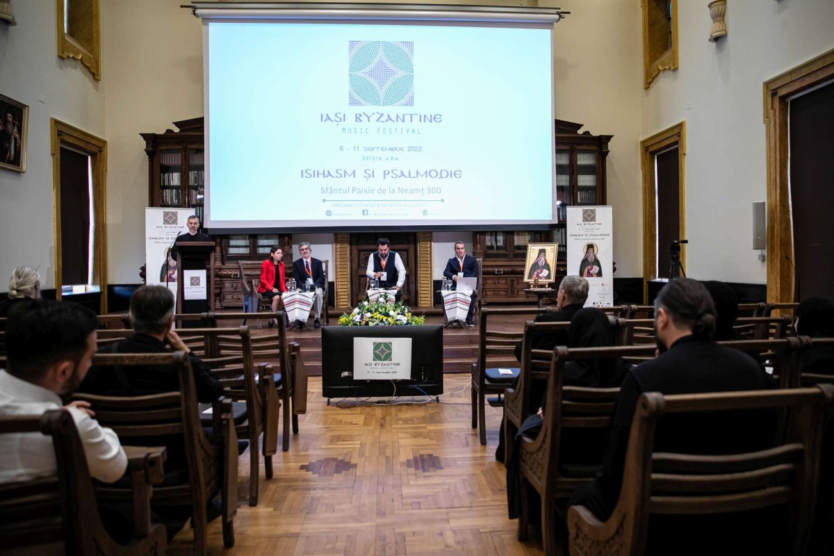 „Vocea, modalitatea cea mai înaltă prin care omul aduce jertfă de laudă lui Dumnezeu” 267781