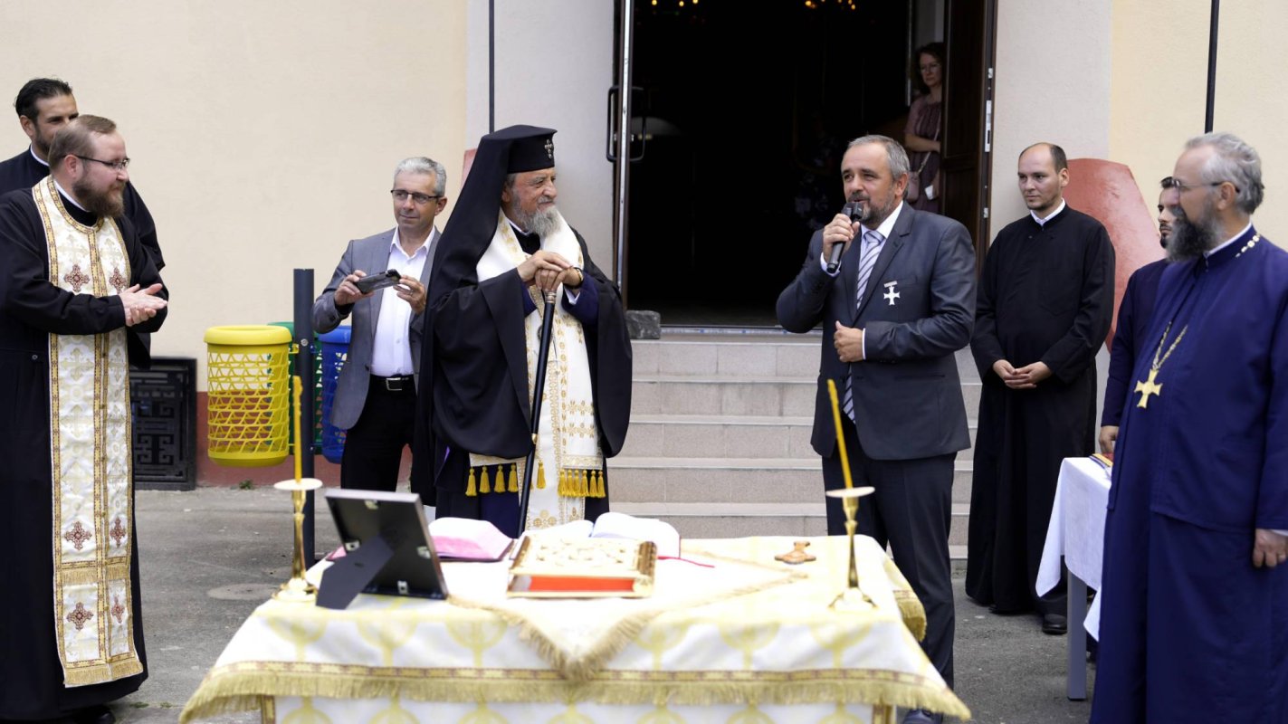 Binecuvântare arhierească pentru elevii seminariști din Brașov 268690