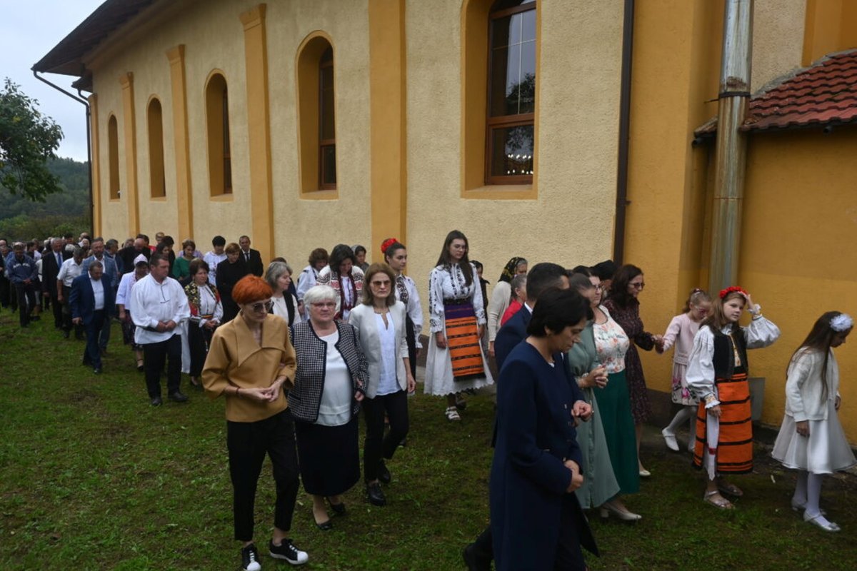 Binecuvântare pentru credincioșii din Bogdana 268680