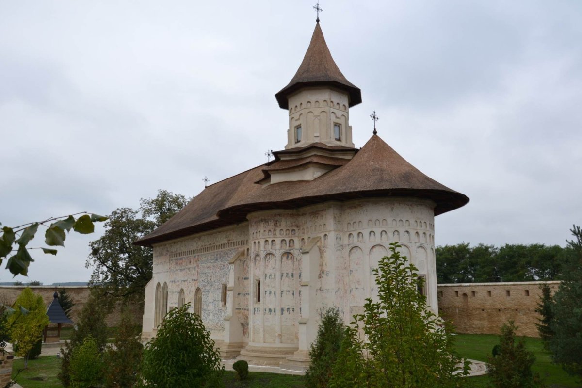 Comoara zugrăvicească de la Probota 268630