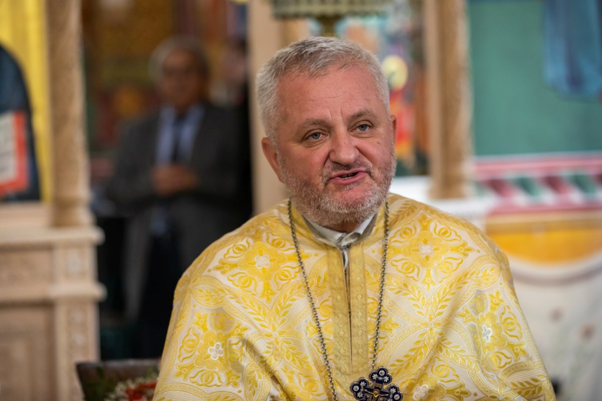 Fidelitate față de o familie de sfinți martiri în Capitală  268987