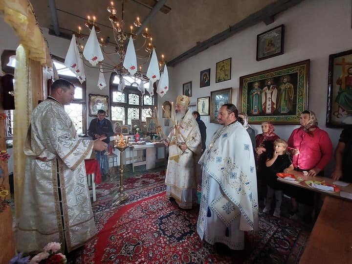 Slujire la mănăstirea basarabeană Mărăndeni 269019