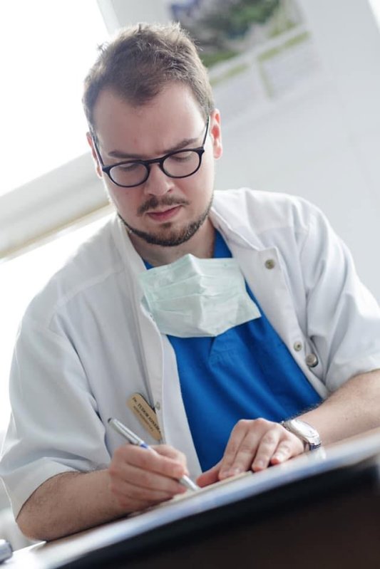 Medicul Tudor Ionescu, un dirijor șlefuitor de voci 269043