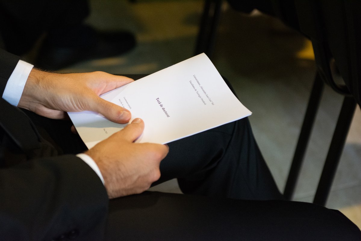 Doi noi doctori la Facultatea de Teologie Ortodoxă din Iași 269194