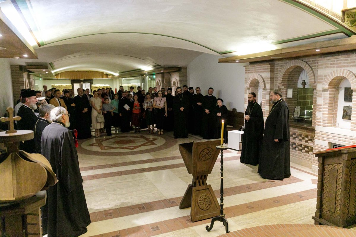 Doi noi doctori la Facultatea de Teologie Ortodoxă din Iași 269210