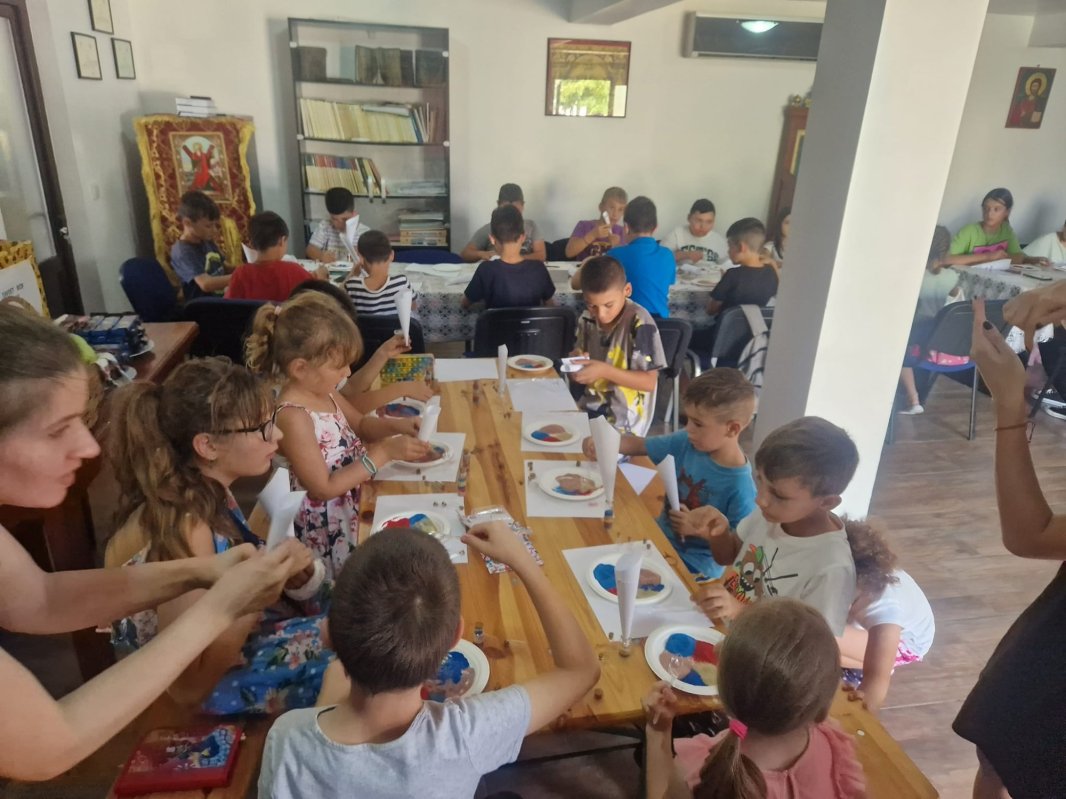 Atelier de creație gratuit la o parohie din Ialomița 269550