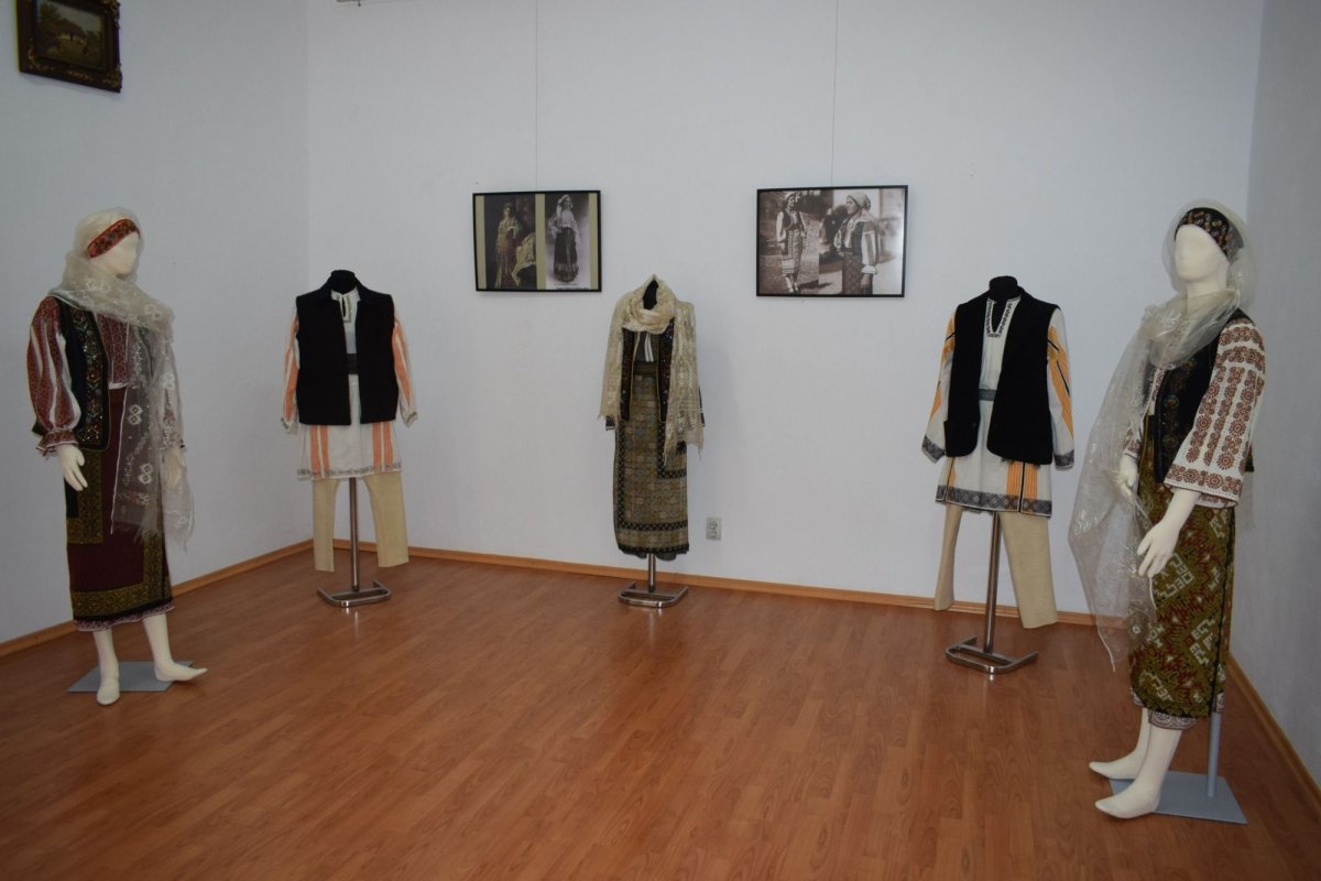 Din comorile etnografice ale Munteniei 269399