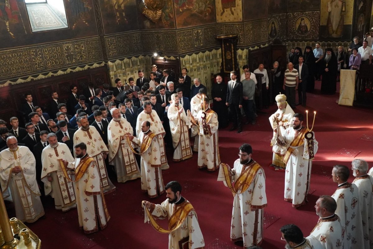 Moment aniversar în Arhiepiscopia Dunării de Jos 269863