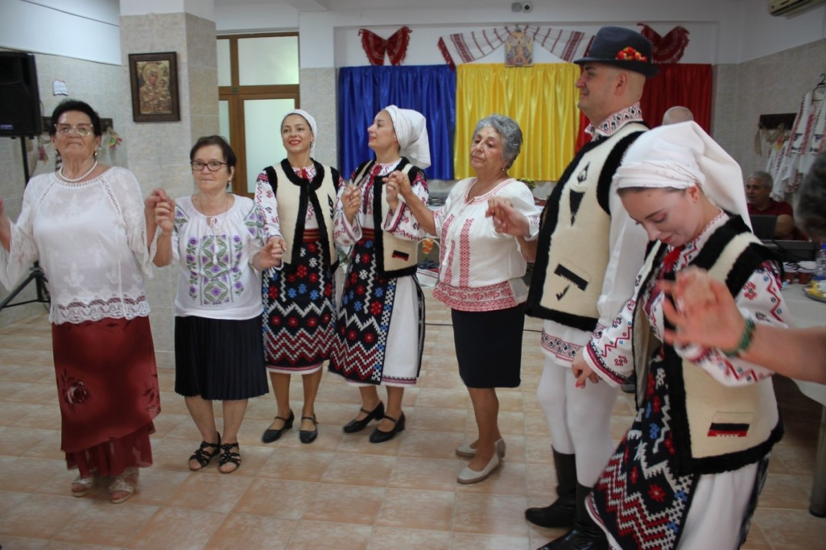 Activităţi dedicate persoanelor vârstnice la Galați 269969