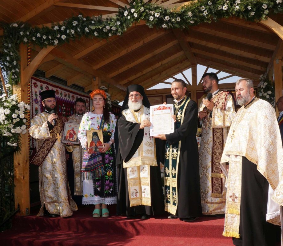 Sfințire de așezământ social în Parohia Buciumi II, județul Bacău 269987