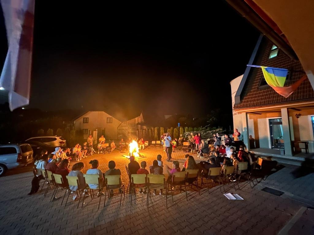 Tabără socială pentru copii și tineri din Beclean 269981