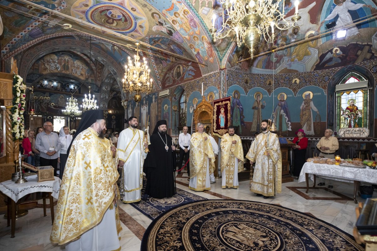 Bucuria prezenței Sfântului Gheorghe într-o parohie bucureșteană 270195