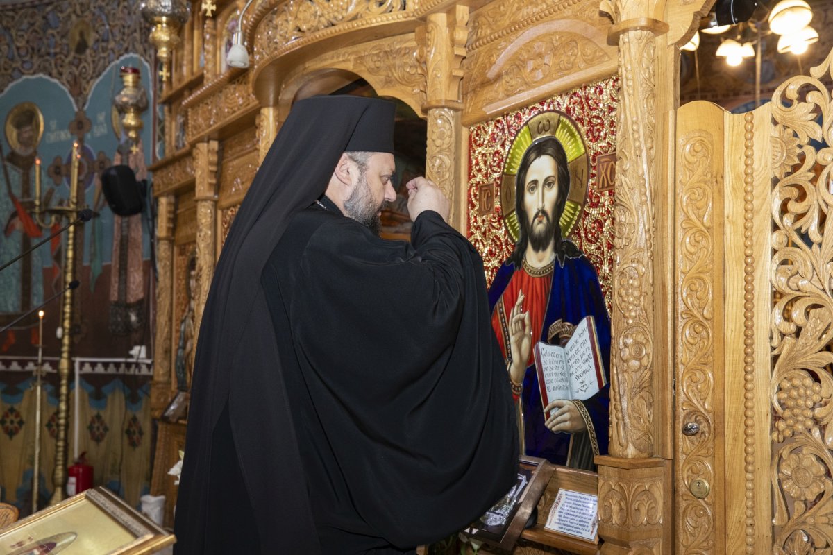 Bucuria prezenței Sfântului Gheorghe într-o parohie bucureșteană 270196