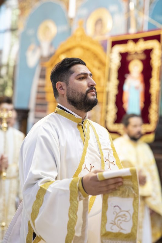 Bucuria prezenței Sfântului Gheorghe într-o parohie bucureșteană 270203