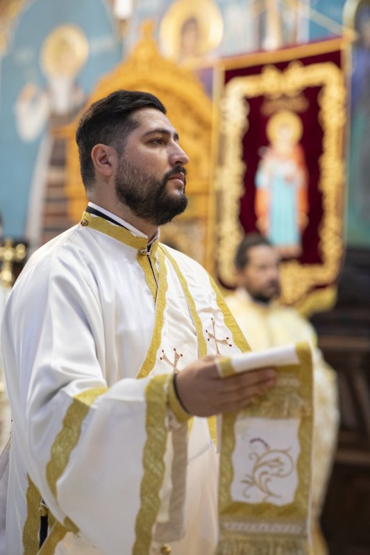 Bucuria prezenței Sfântului Gheorghe într-o parohie bucureșteană 270205