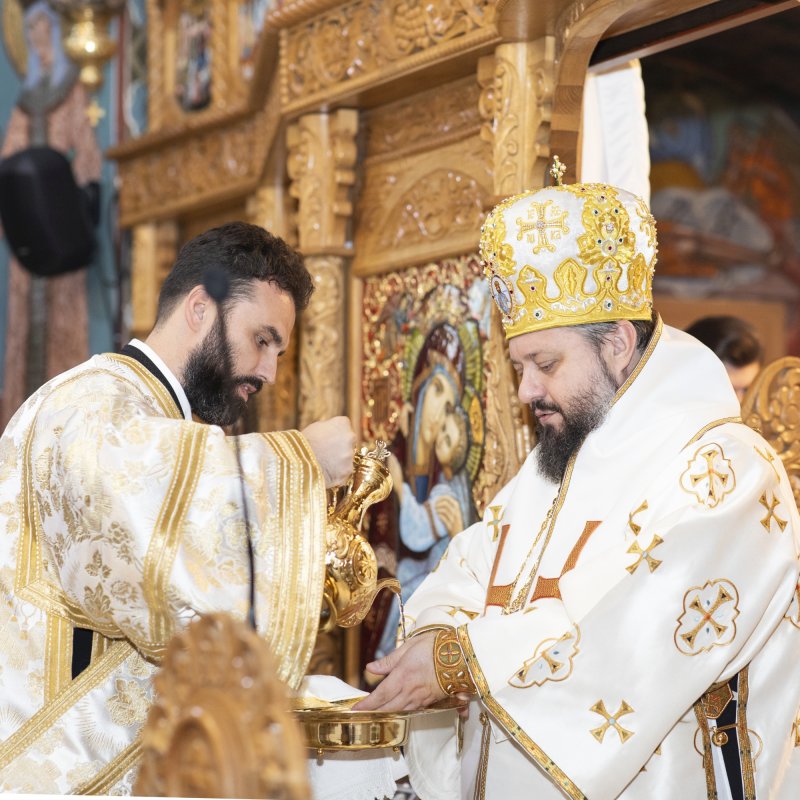 Bucuria prezenței Sfântului Gheorghe într-o parohie bucureșteană 270226