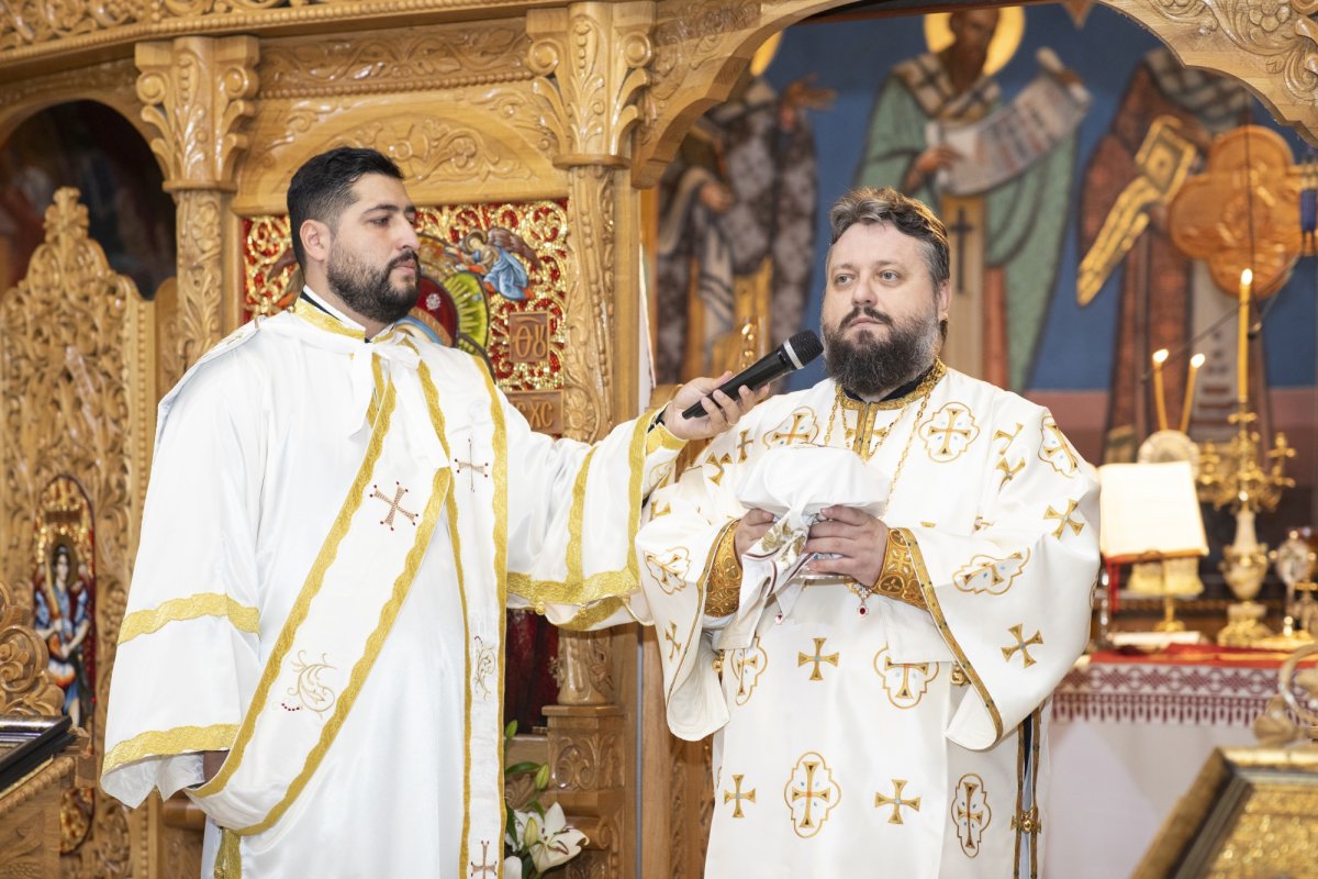 Bucuria prezenței Sfântului Gheorghe într-o parohie bucureșteană 270230