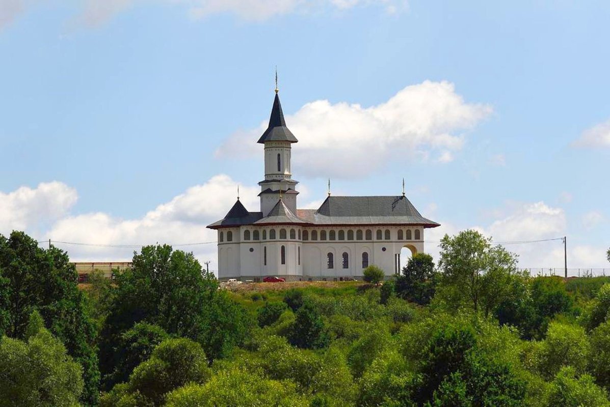 Ctitorirea sufletelor și a zidurilor, menirea oamenilor iubitori de Dumnezeu 269240