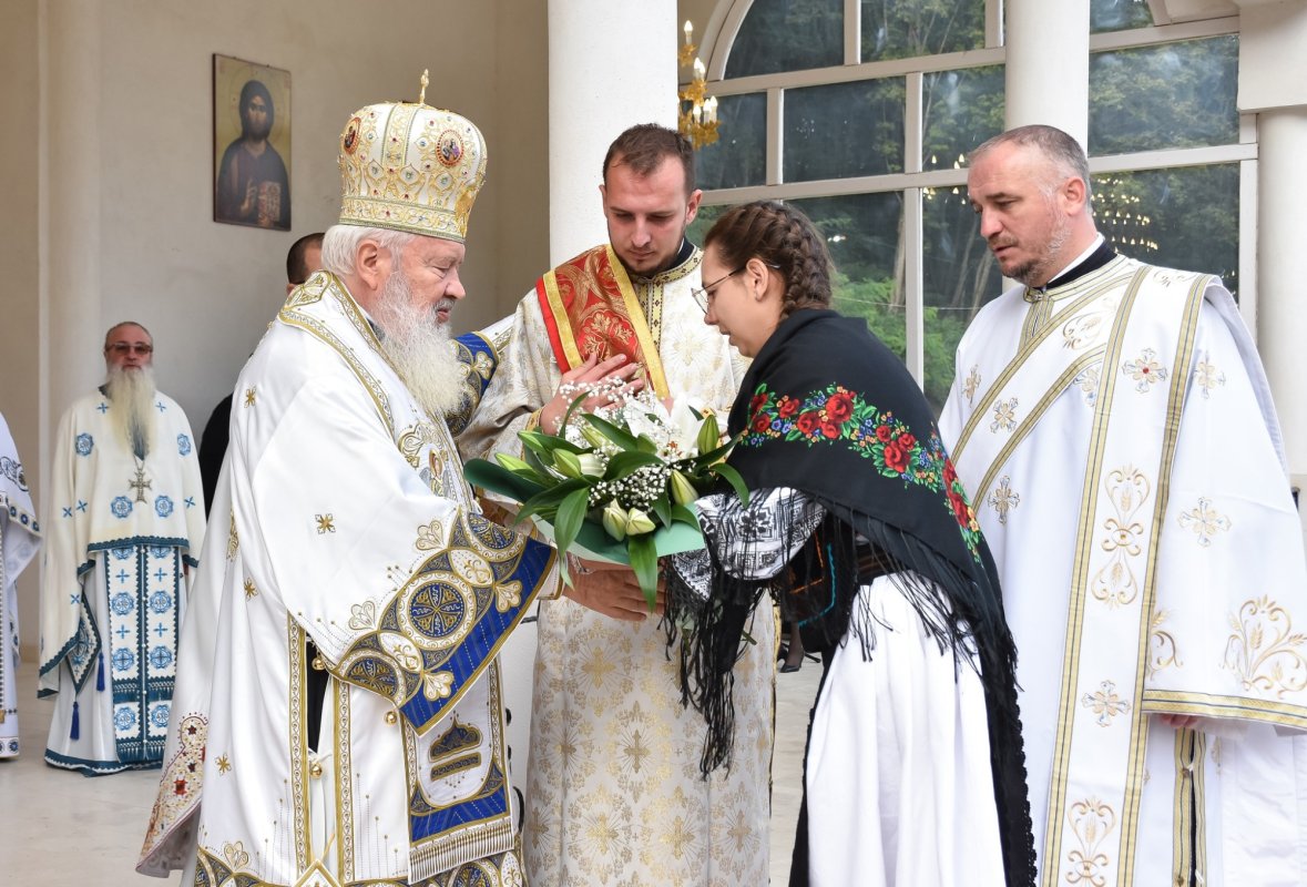 Hramul Mănăstirii „Acoperământul Maicii Domnului” de la Florești 270289