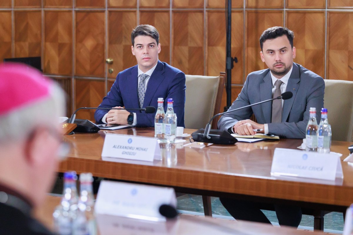 Întâlnire a premierului României cu reprezentanții cultelor religioase 270352