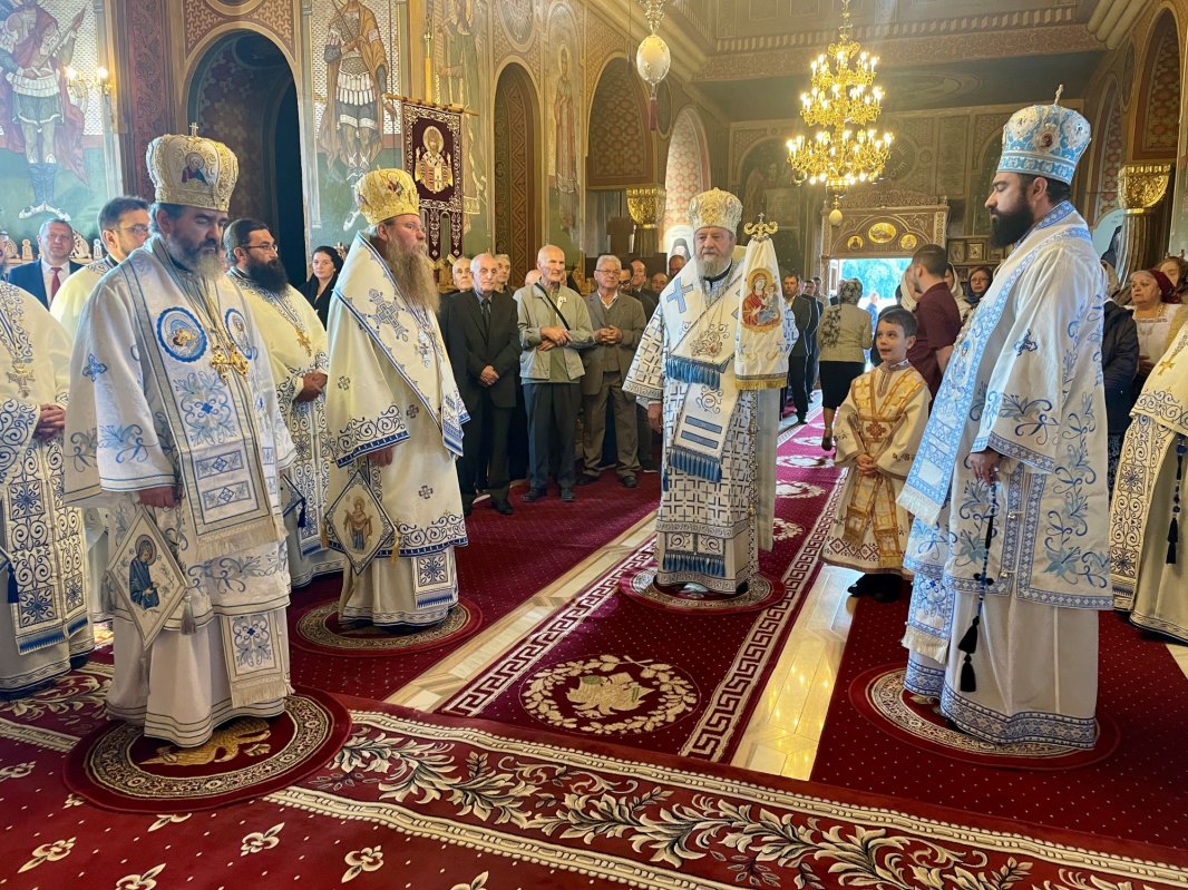 Sărbătoare la Catedrala Episcopală din Miercurea Ciuc 270293