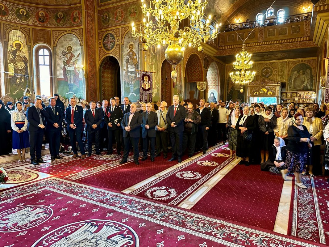 Sărbătoare la Catedrala Episcopală din Miercurea Ciuc 270295