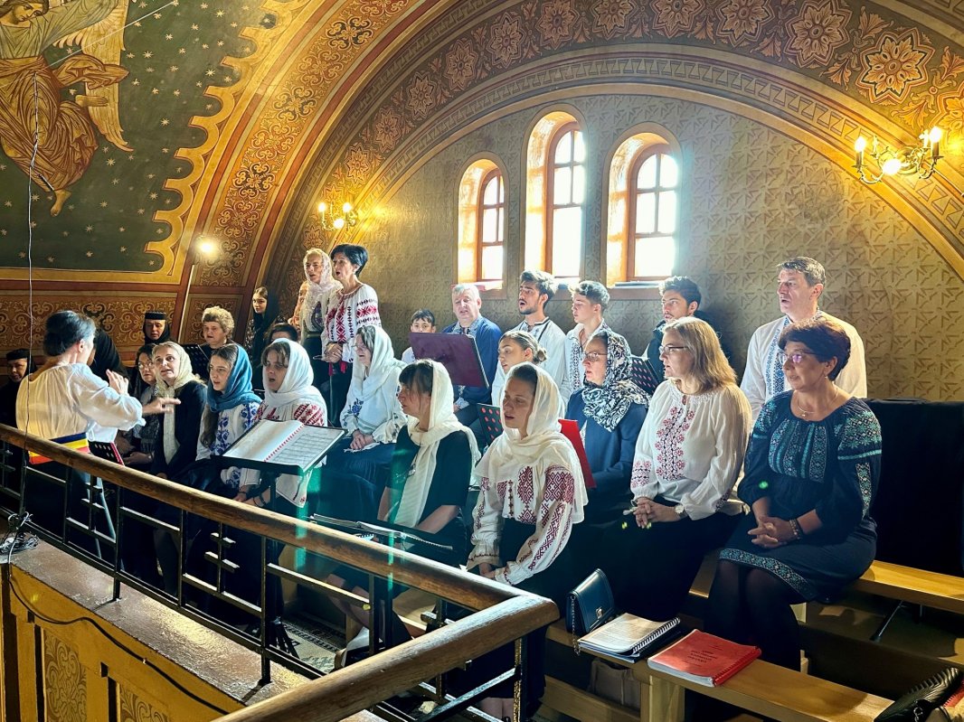 Sărbătoare la Catedrala Episcopală din Miercurea Ciuc 270297