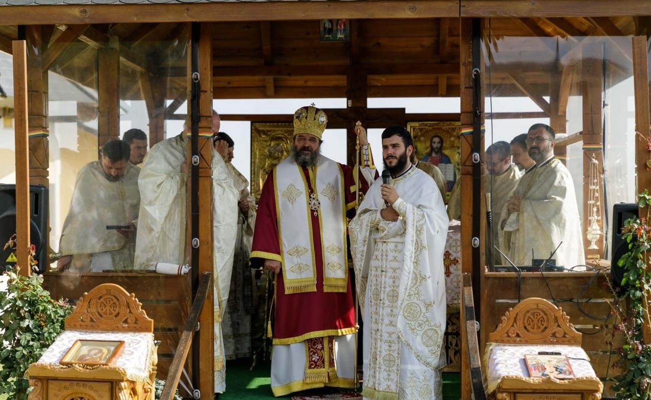 Un nou slujitor pentru Parohia Podolenii de Sus, Iași 270781