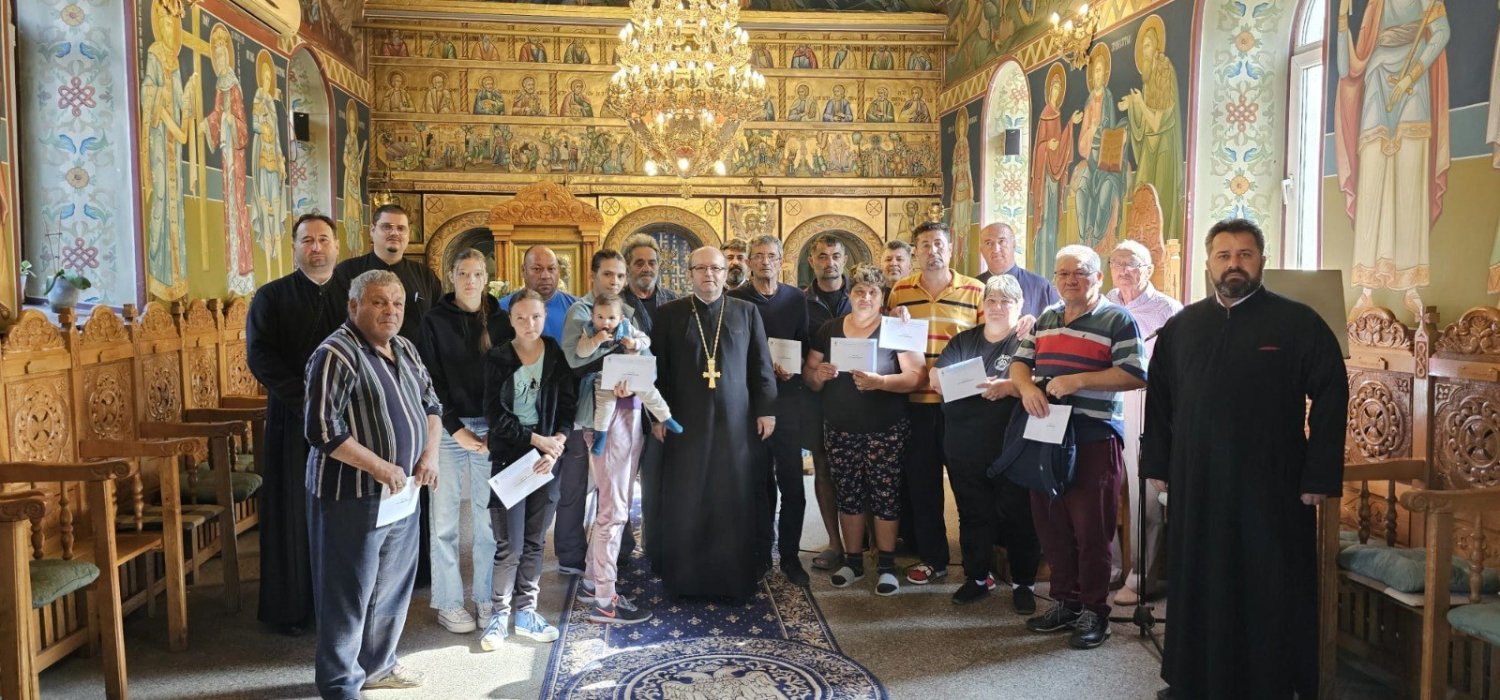 Ajutor financiar de la Eparhia Târgoviștei pentru sinistrații din Crevedia  270976