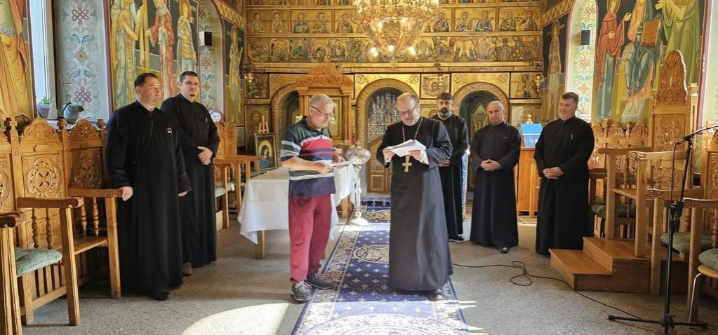 Ajutor financiar de la Eparhia Târgoviștei pentru sinistrații din Crevedia  270977