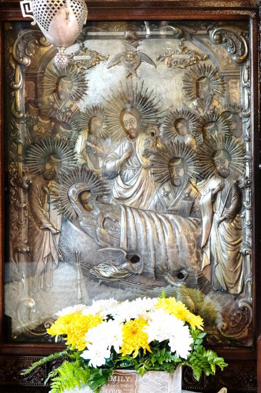 Biserica istorică din Manasia, ca o aripă de înger 270870