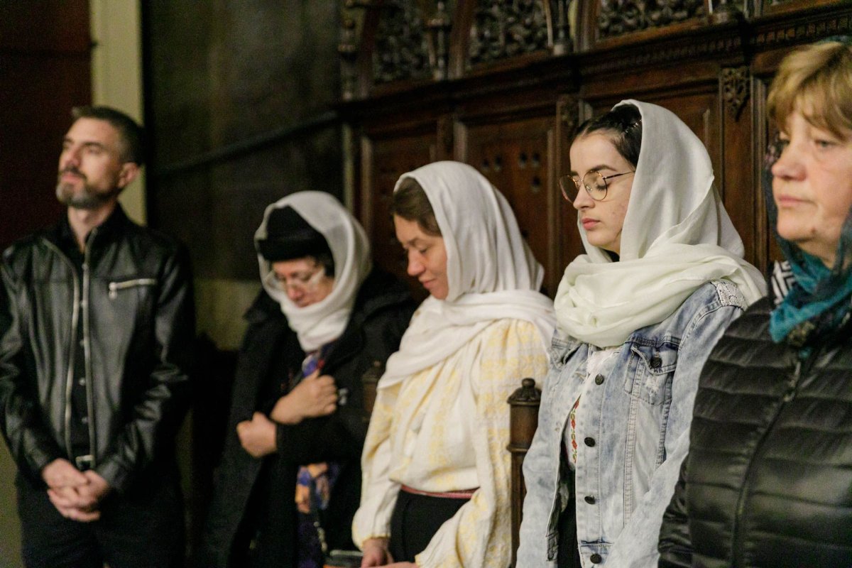 A început sărbătoarea Sfintei Parascheva de la Iași 271034