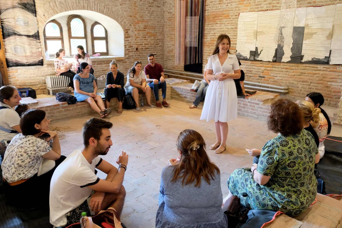 În căutarea fericirii. Spiritualitate versus materialism 270038