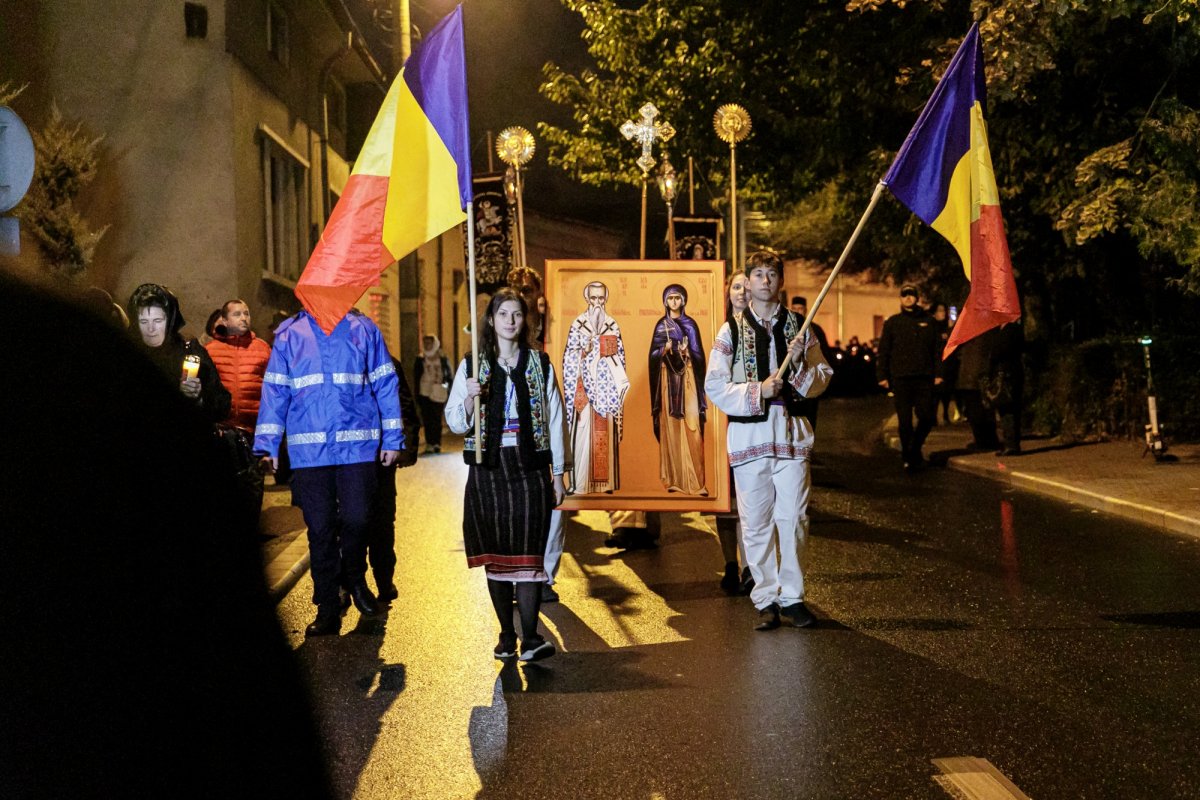 20.000 de pelerini în rugăciune, la Iași, pe „Calea Sfinților” 271363