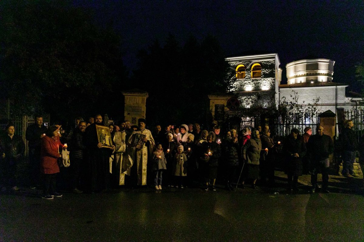 20.000 de pelerini în rugăciune, la Iași, pe „Calea Sfinților” 271388