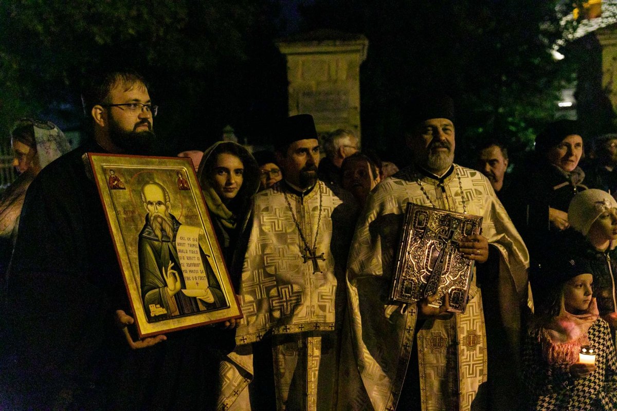 20.000 de pelerini în rugăciune, la Iași, pe „Calea Sfinților” 271389