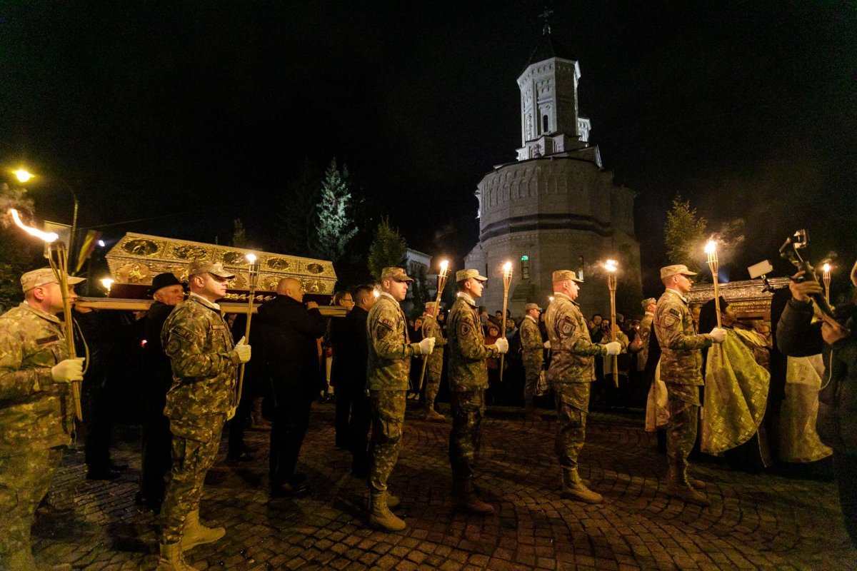 20.000 de pelerini în rugăciune, la Iași, pe „Calea Sfinților” 271391