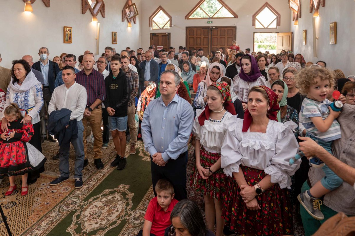 Aniversarea parohiei românești din Toulouse, Franța 271445