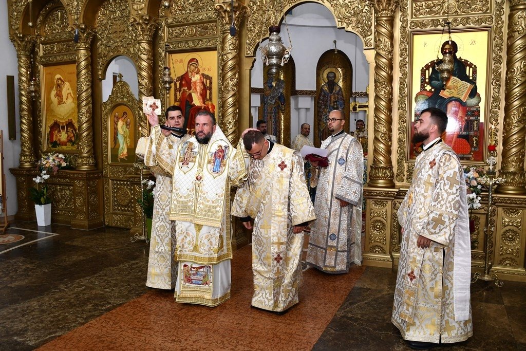 Hirotonii la Catedrala Episcopală din Caransebeș 271516