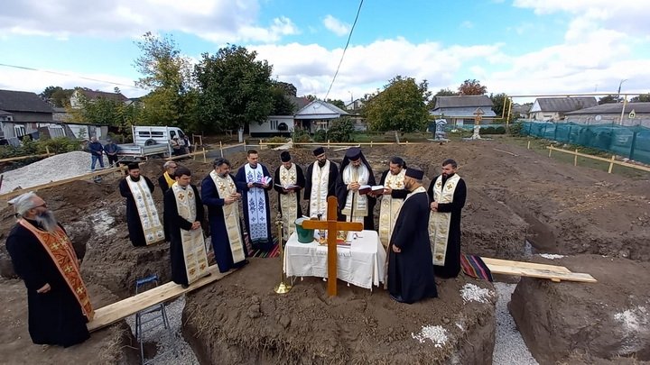 Piatră de temelie pentru biserica românească din Briceni 271714