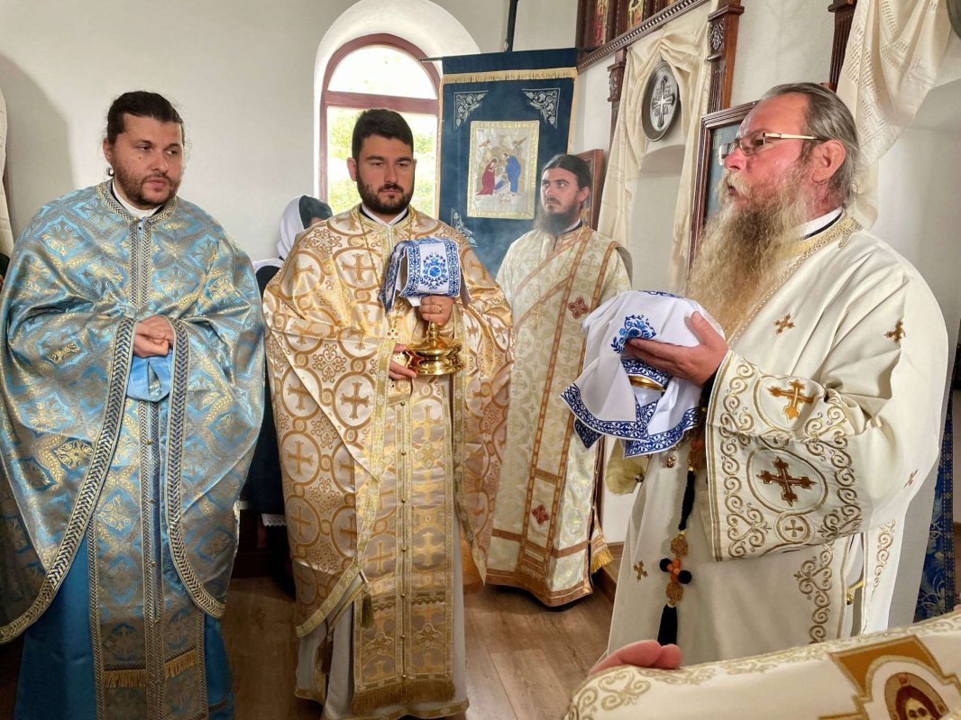 Resfinţirea bisericii din Parohia Aita Mare, judeţul Covasna  271687