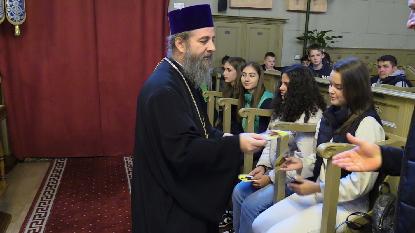 Elevi în vizită la instituții românești din Giula, Ungaria 272032