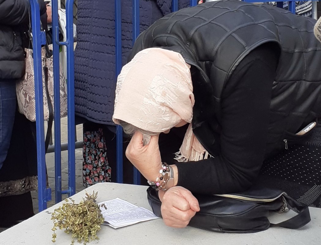 Mărturii fără vârstă la racla Cuvioasei Parascheva 271979